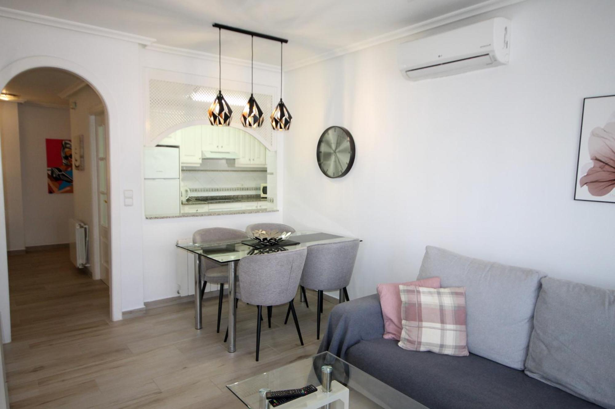 Apartment Luxury 2 Bed, 2 Bath With Sea View, Heating And New Bathrooms.